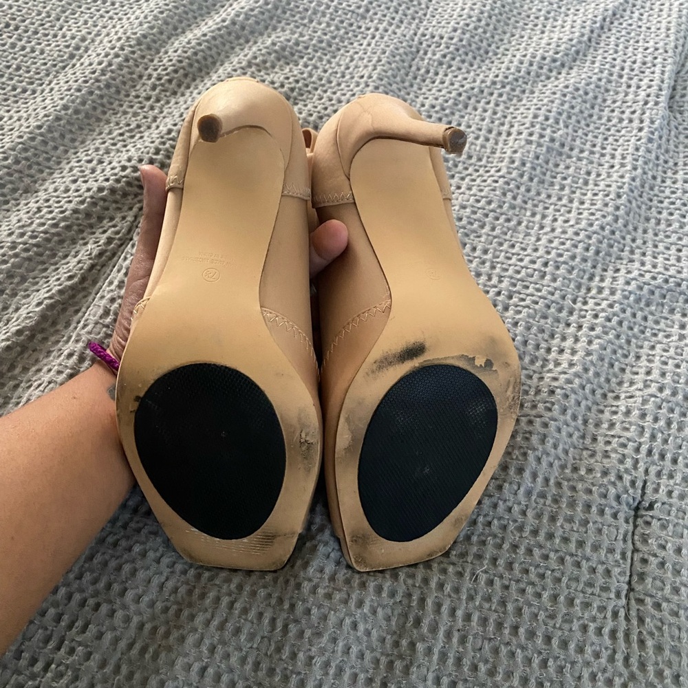 Open toe Booties - Picture 4 of 5